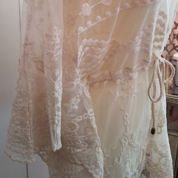 NWT LAST TWO! High Quality Lacey Swimsuit Cover-up - Picture 6 of 8